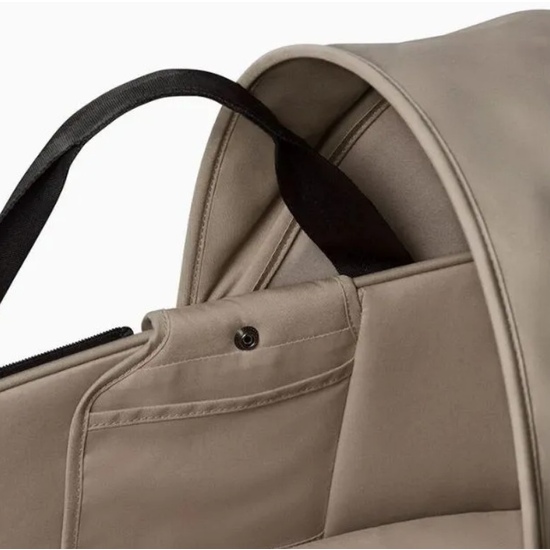 Коляска 2 в 1 Stokke YoYo³ Bassinet Taupe белая рама - 3