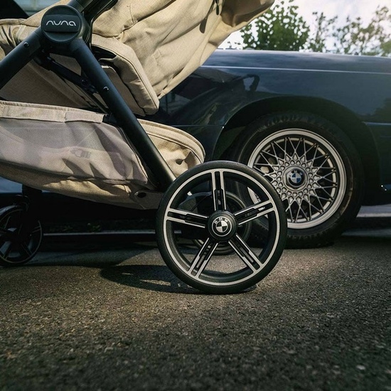 Прогулочная коляска Nuna Trvl LX BMW Mica - 17